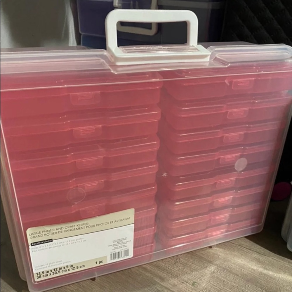 Keepsake bins